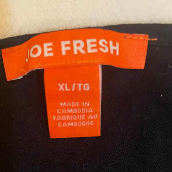 Joe Fresh Long "Bell" Sleeve Black T-Shirt XL - Picture 4 of 5